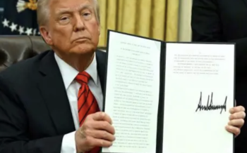 Insiste Trump en nuevos aranceles de hasta 12.5 % a importaciones de 60 países